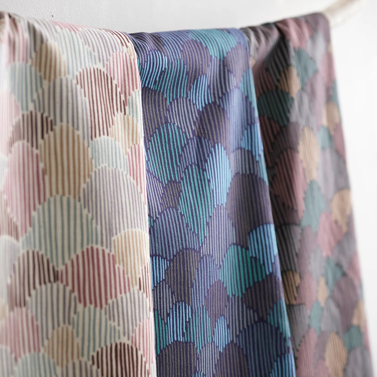 Bookhou Pathway Scallops - Cotton/Linen Sheeting