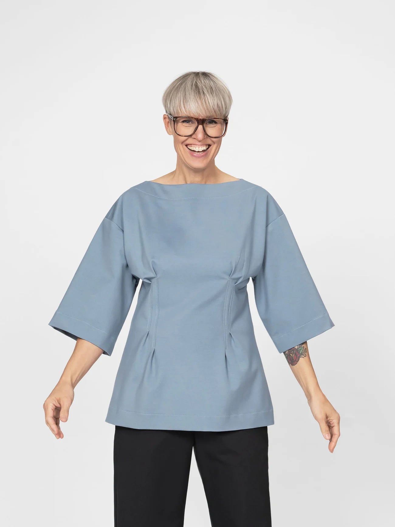 Fitted Waist T-shirt