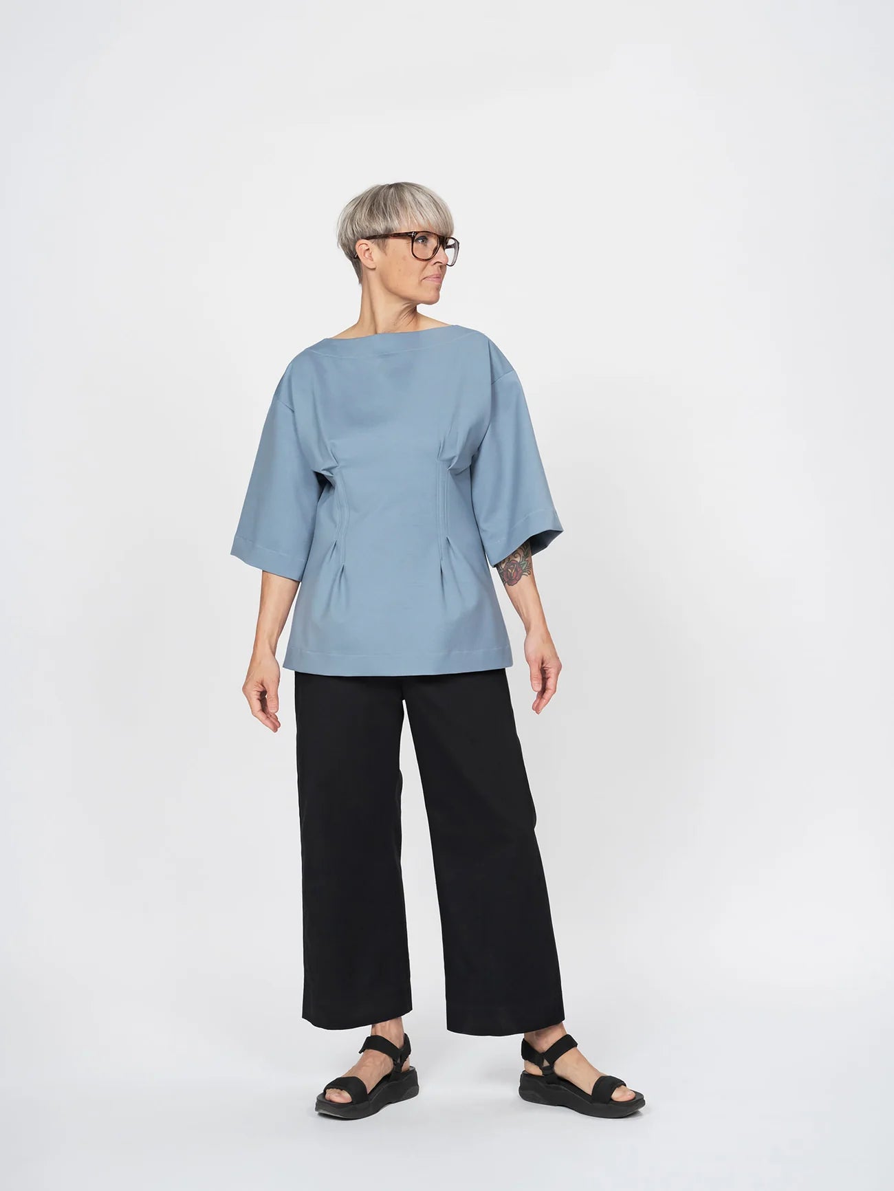 Fitted Waist T-shirt