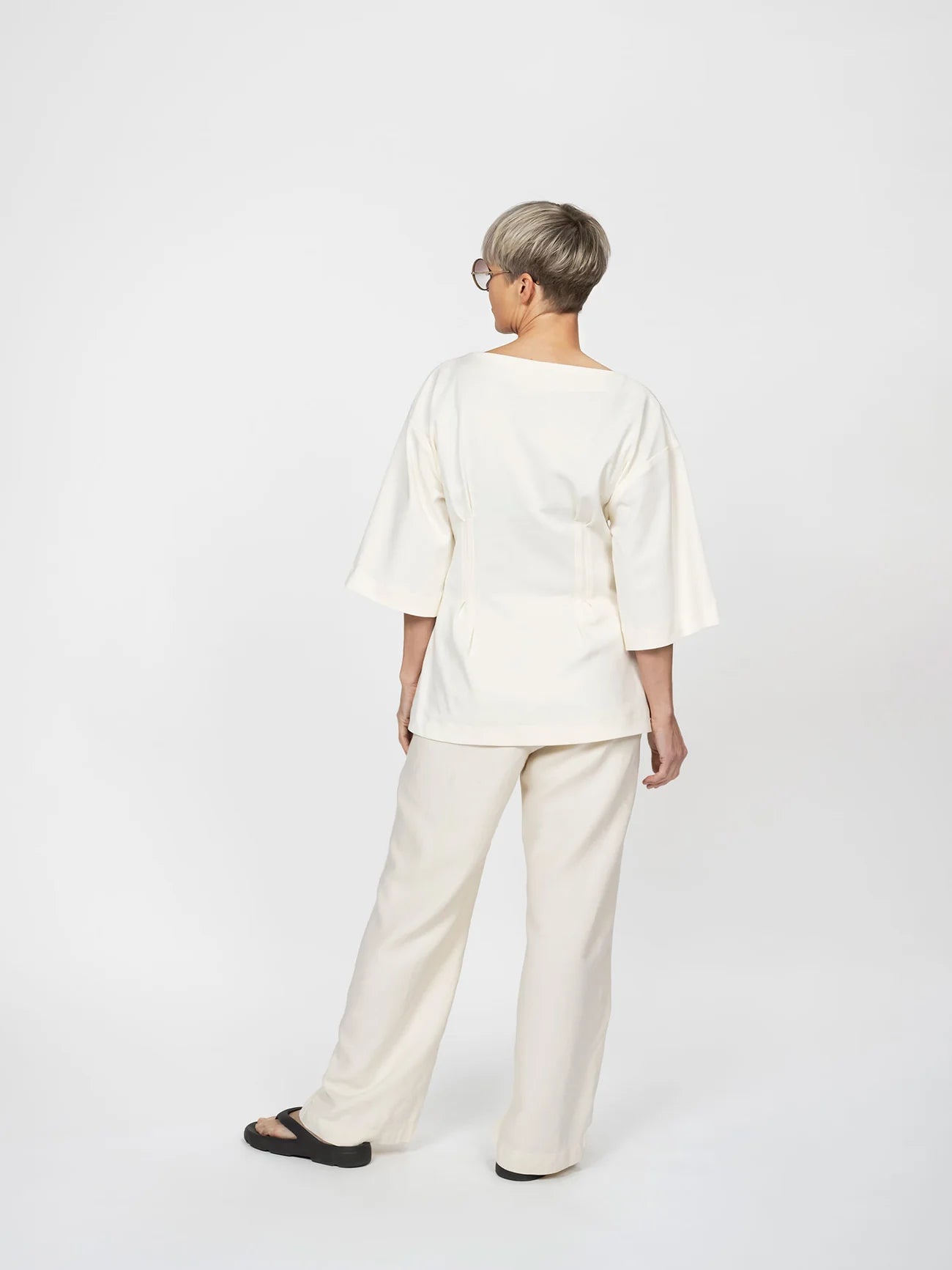 Fitted Waist T-shirt