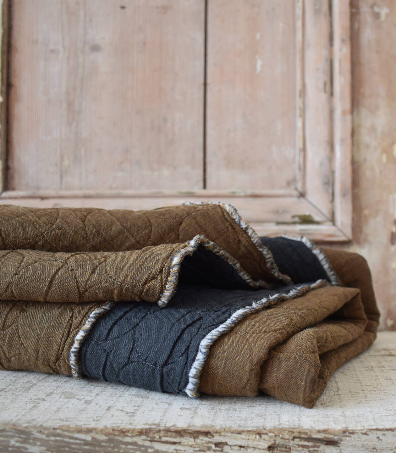 Circle Quilted Jacquard