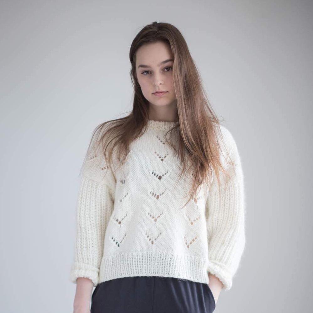 Bloom sweater