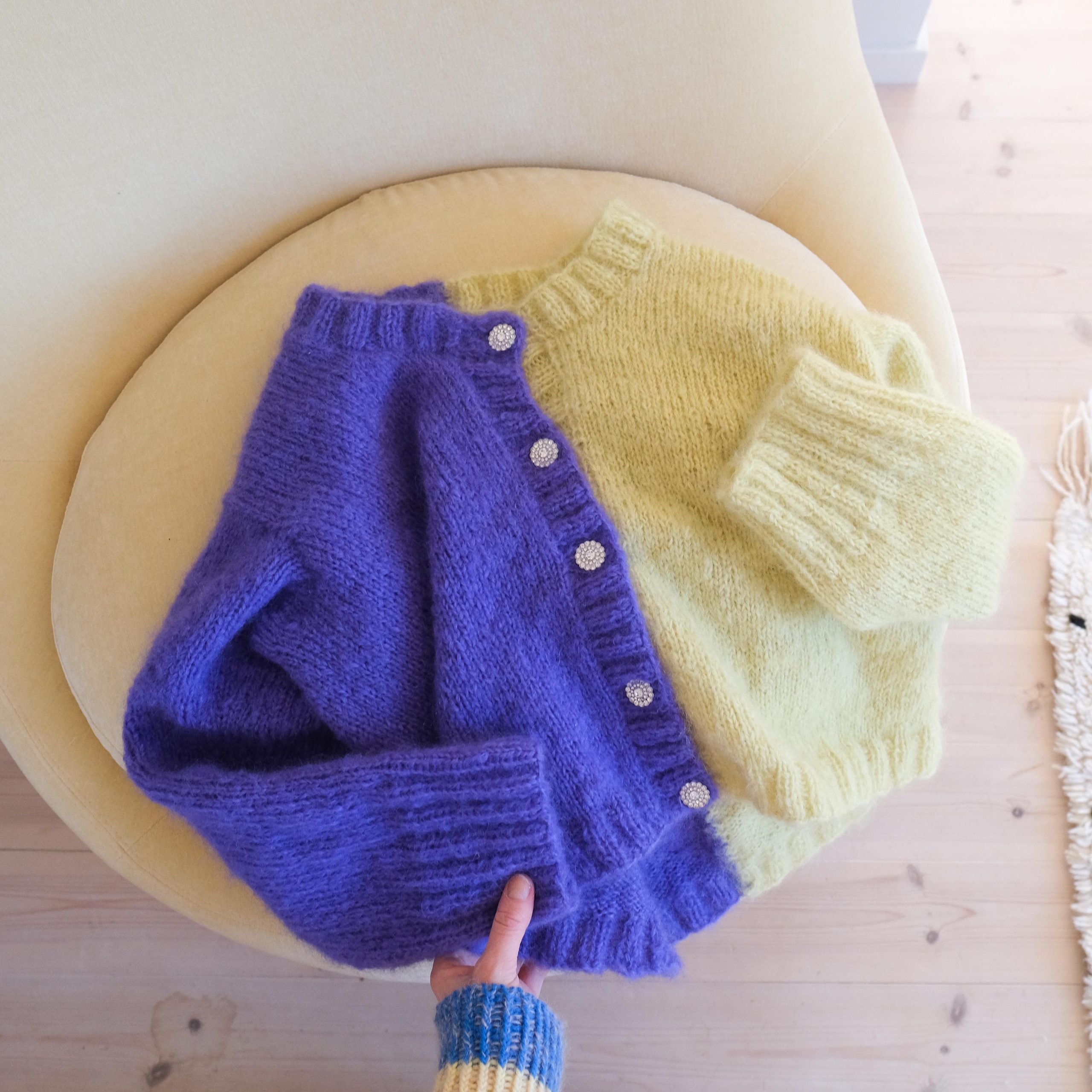 SidebySide cardigan