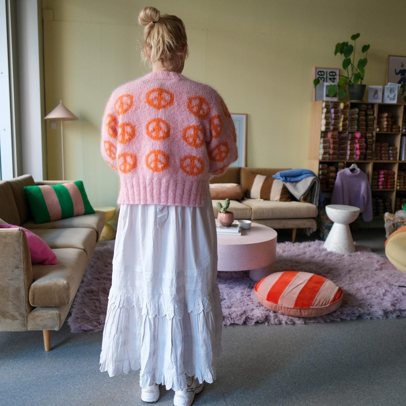 Peace sweater