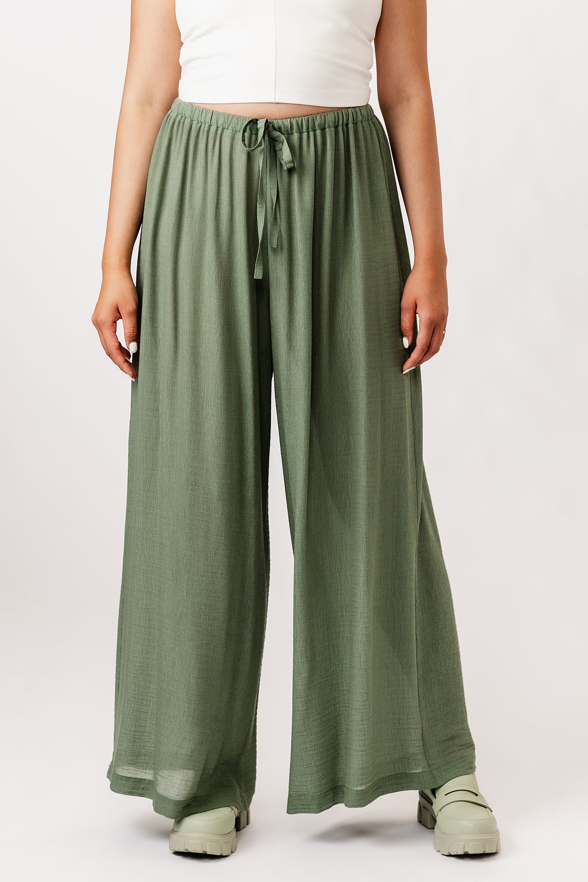 Aulio Shorts & Trousers