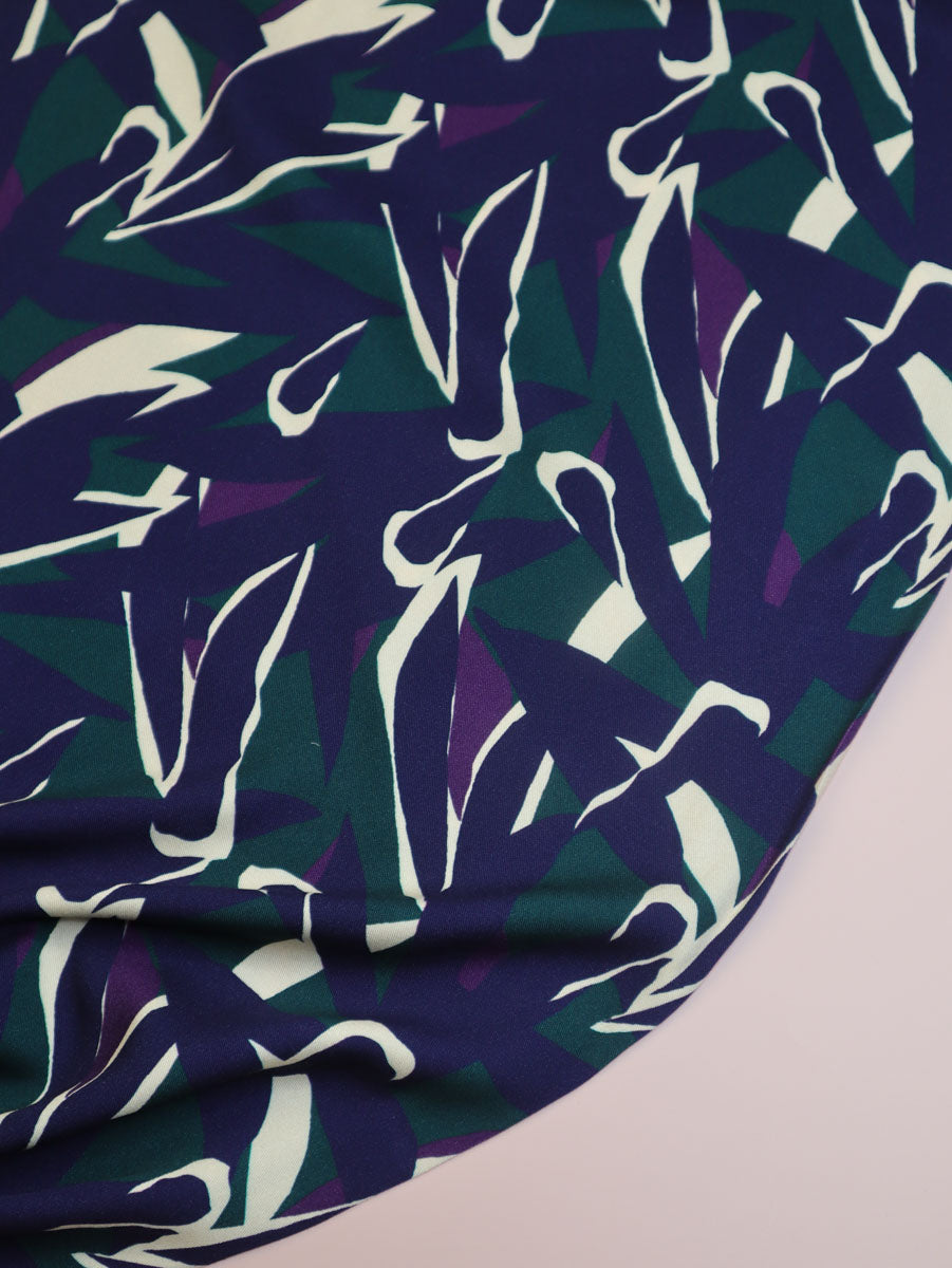 Vega Viscose Twill