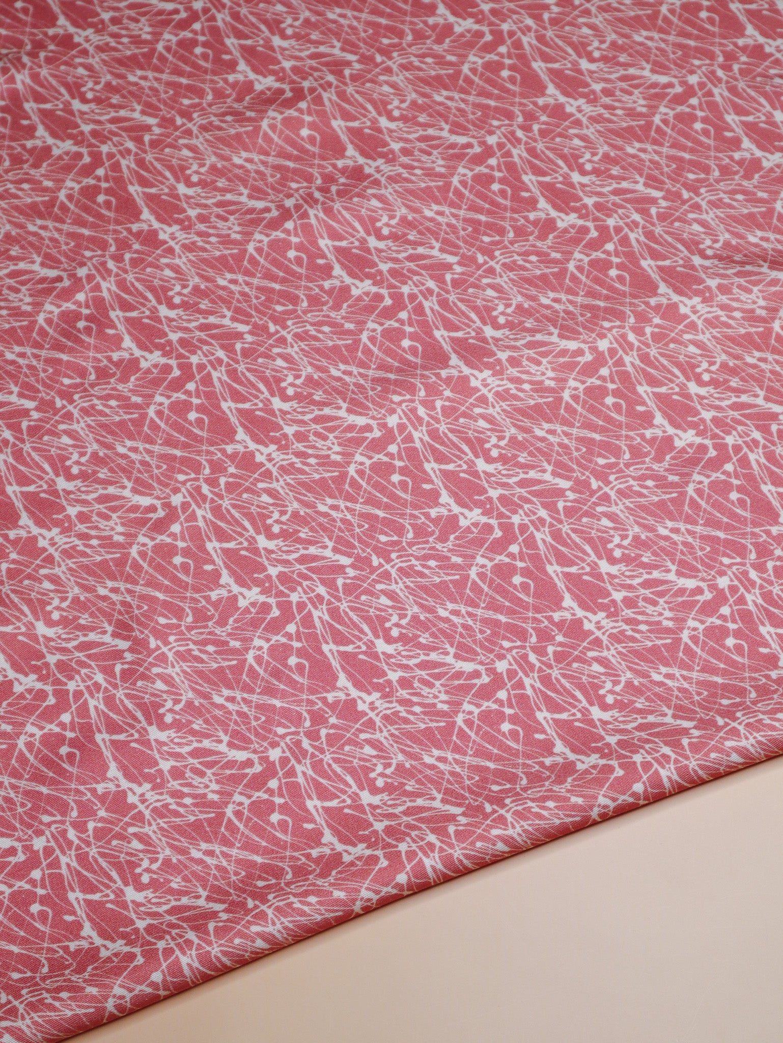 Ink Rouge - Viscose twill