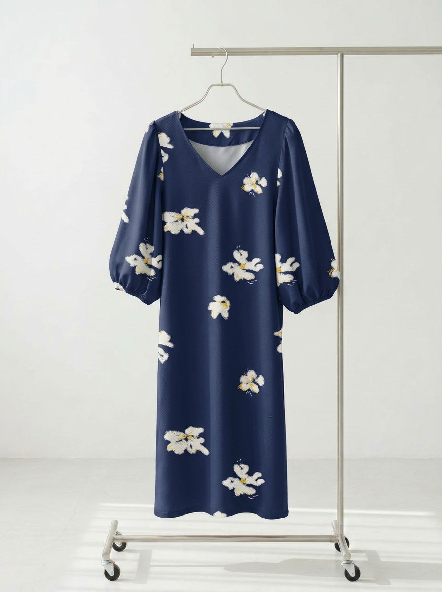 Chalky Bloom - Dark Blue