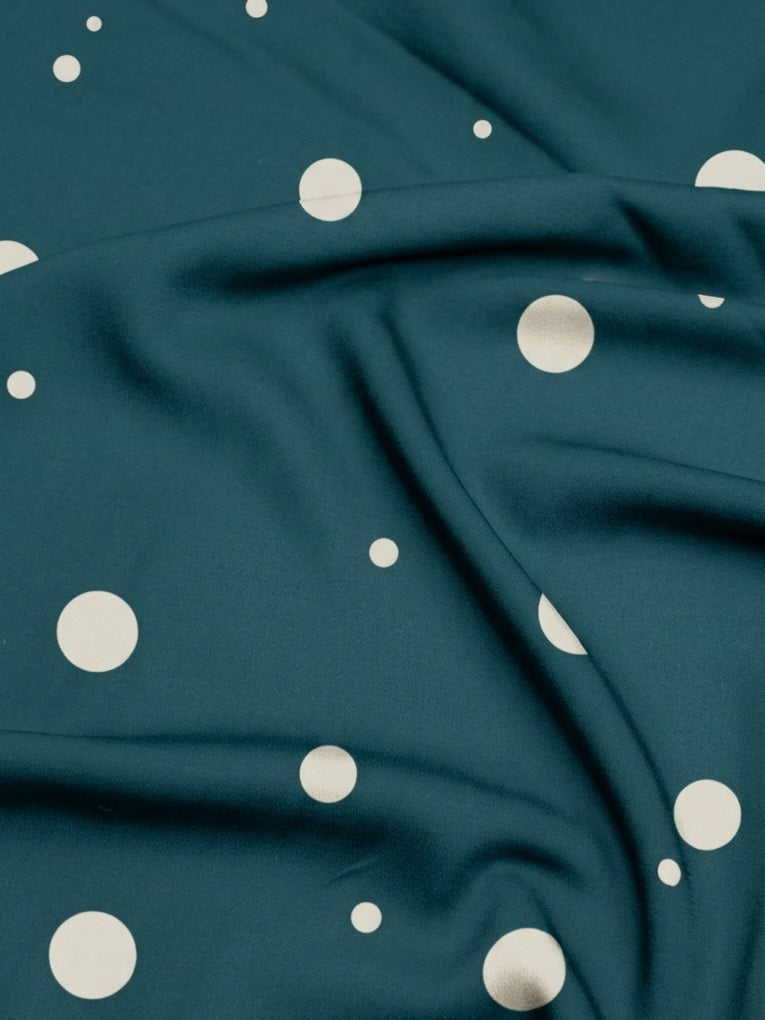 Dainty Dot - Pond