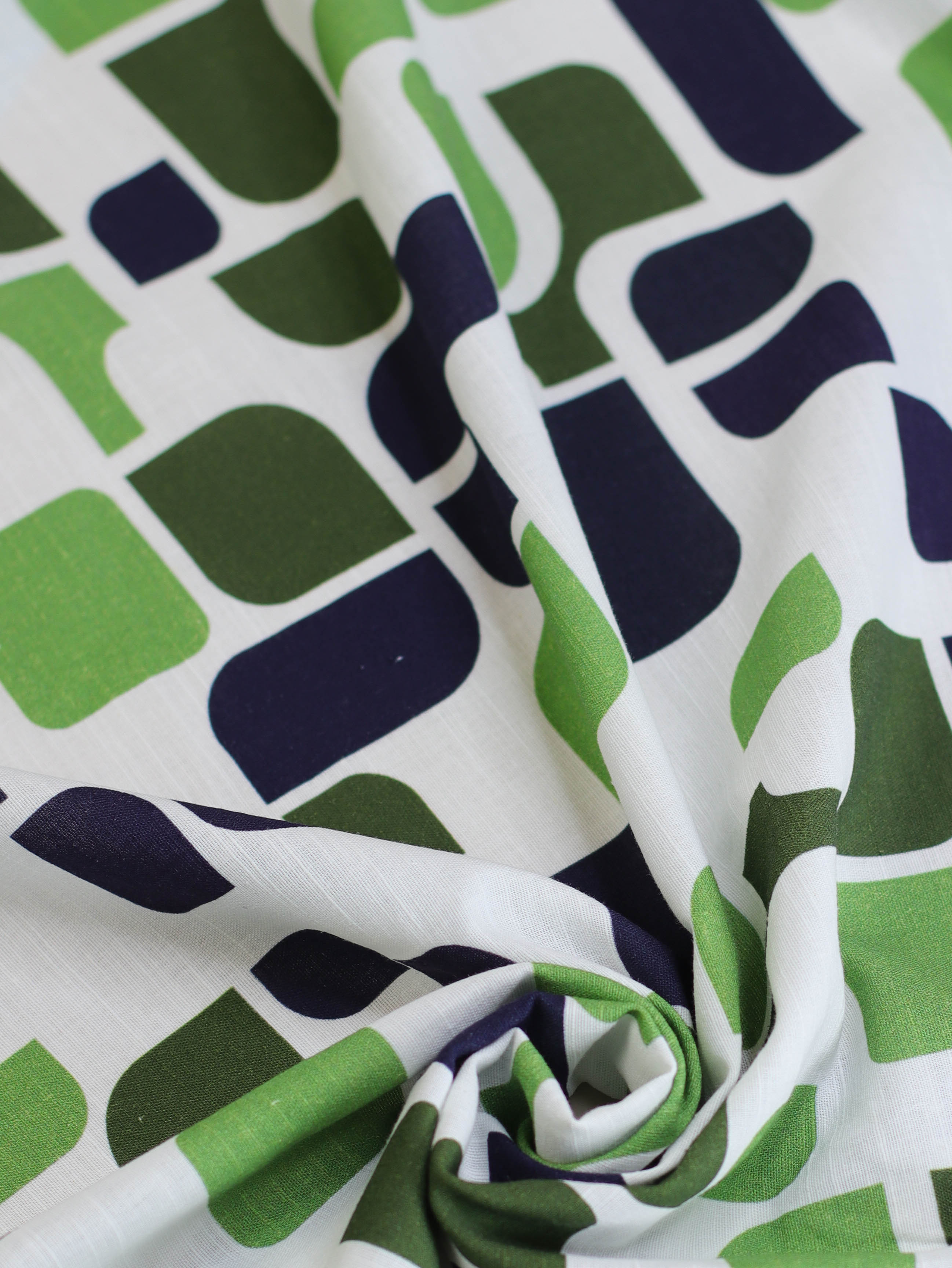 120x150 cm // Unite - Cotton/Linen blend - Pine Foliage