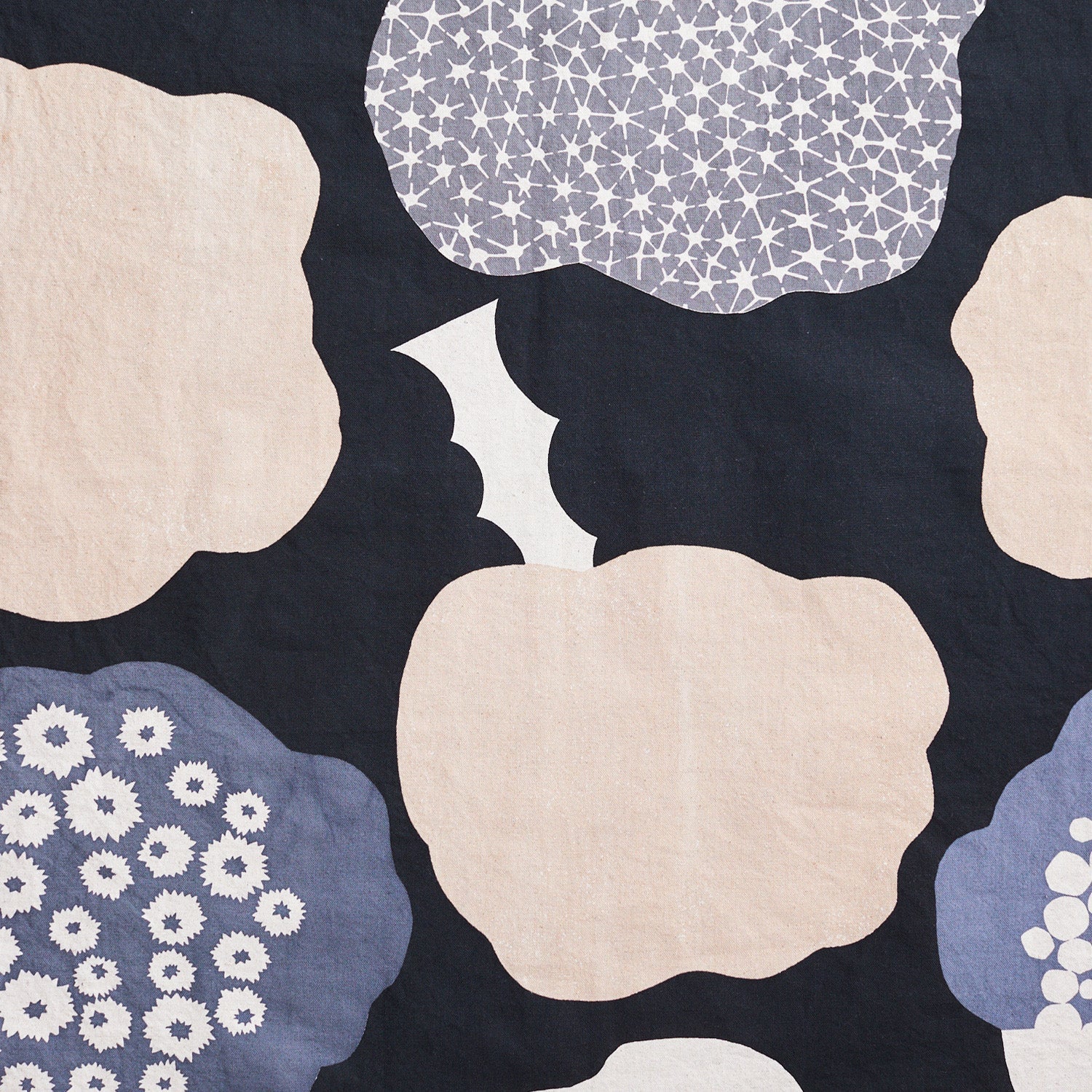 echino Cloud Flower – Black