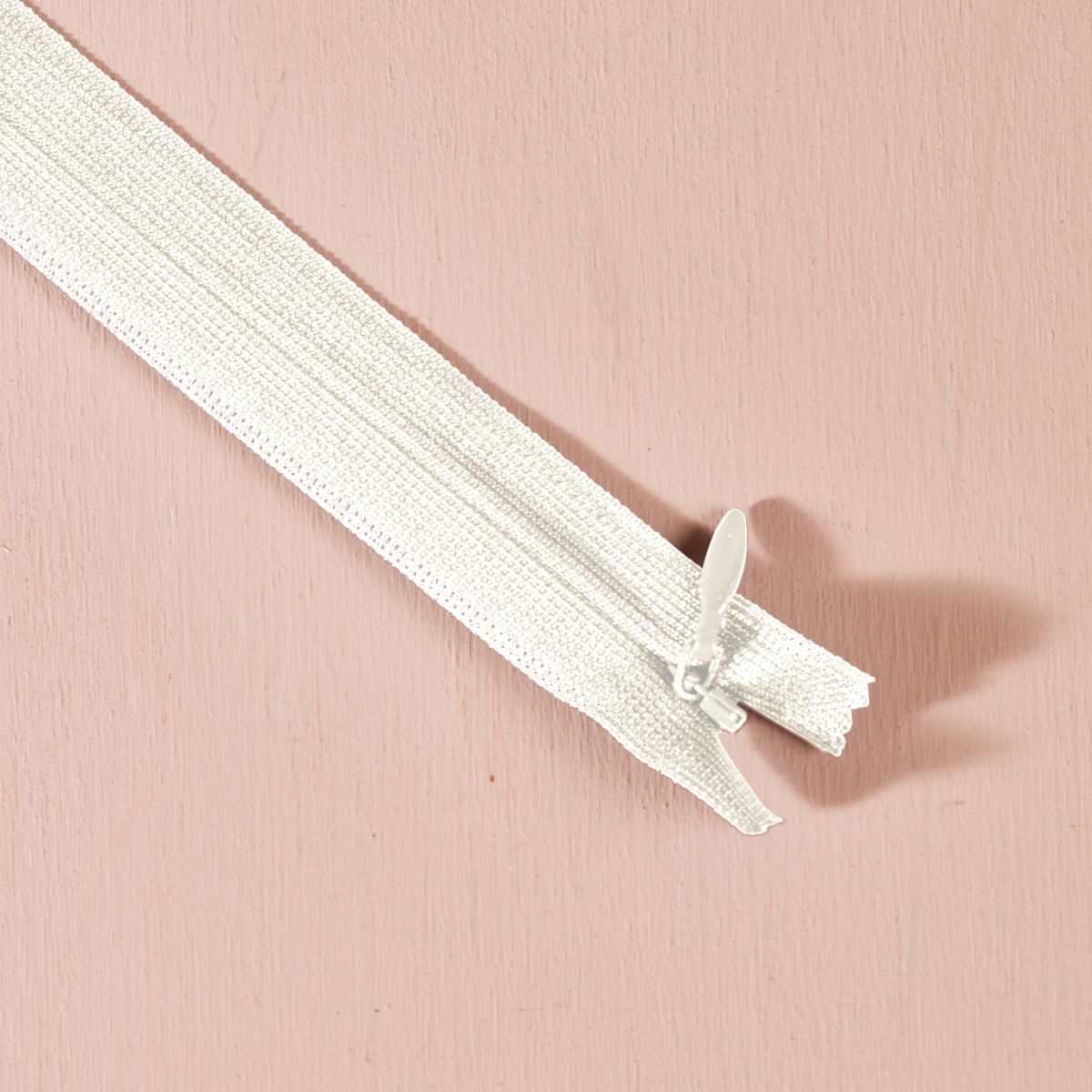 Invisible zipper, 60 cm