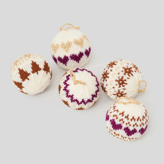 Aluk Knit Christmas Balls