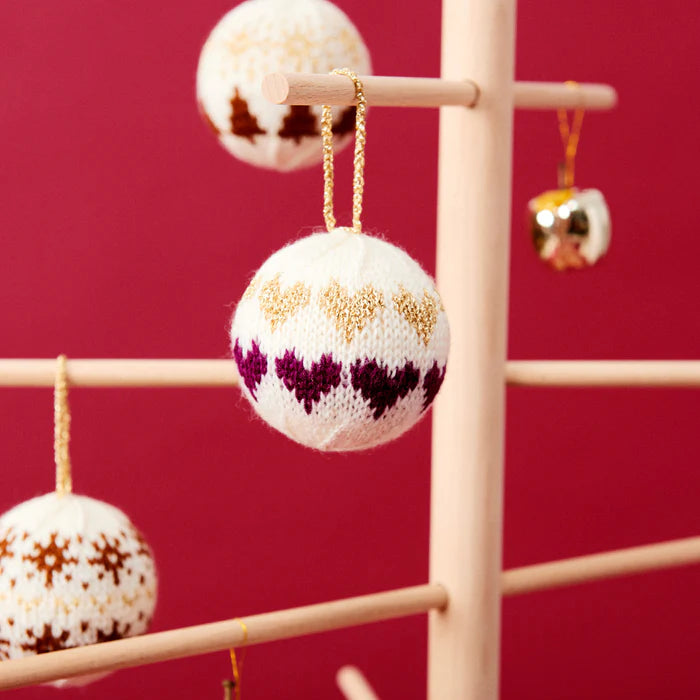 Aluk Knit Christmas Balls