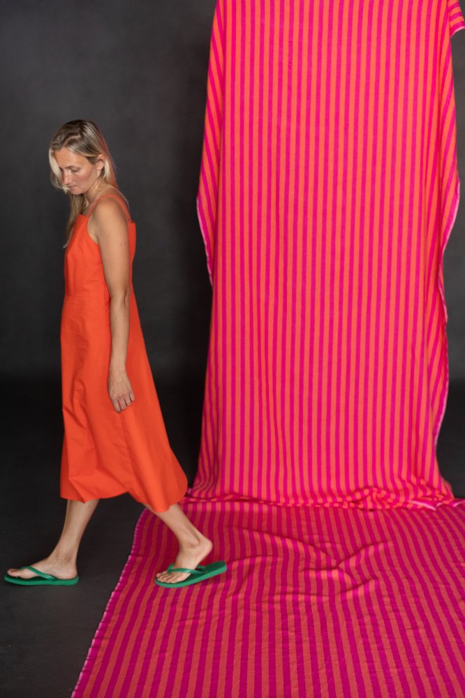 The Sommer dress side view