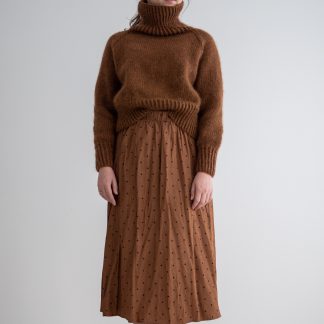 North sweater cropped
