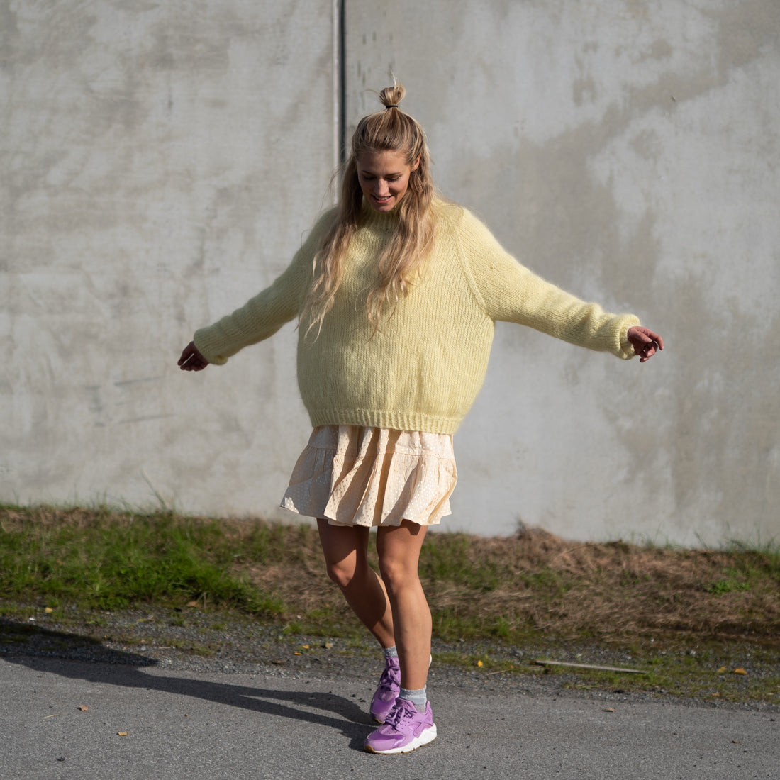 Lemonade sweater