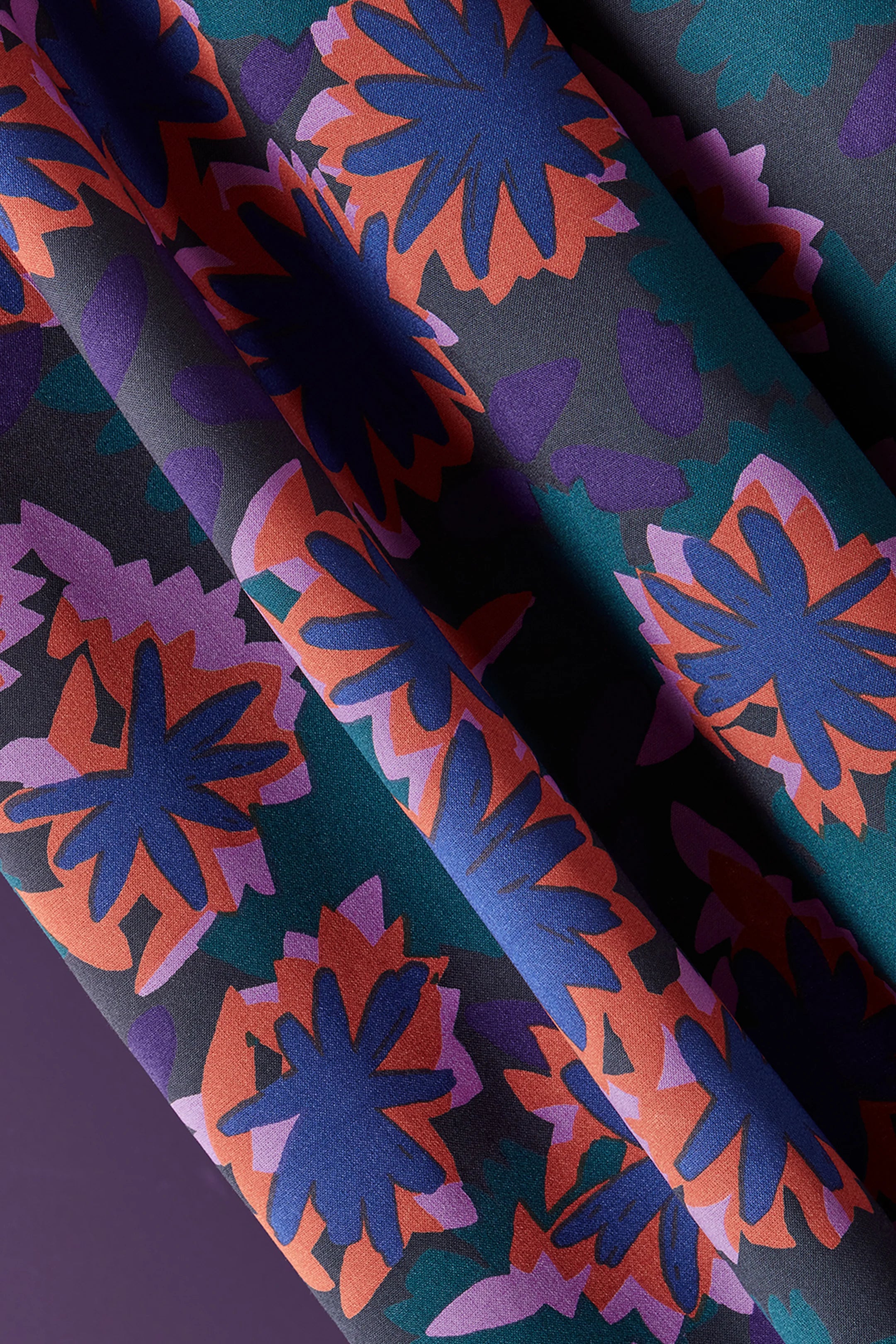 Waterlilly Night Viscose