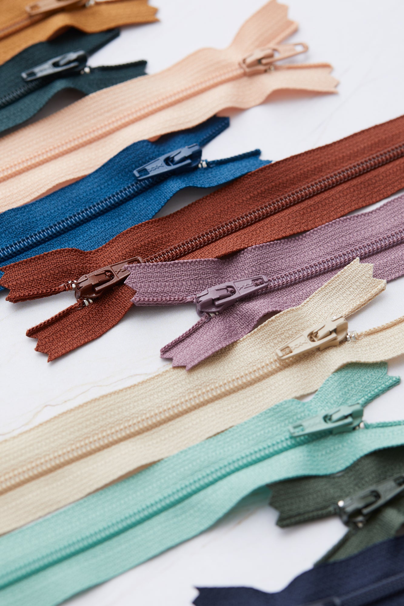 Basic coil zipper - 30 cm