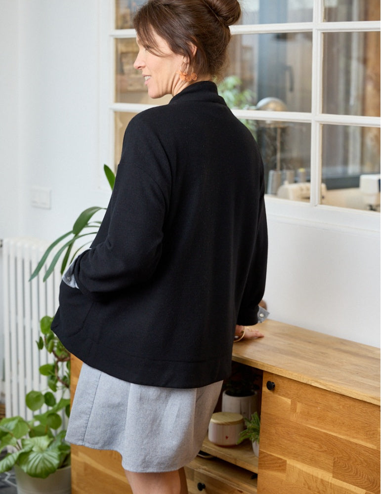 Cosy sewing pattern by Atelier Scammit