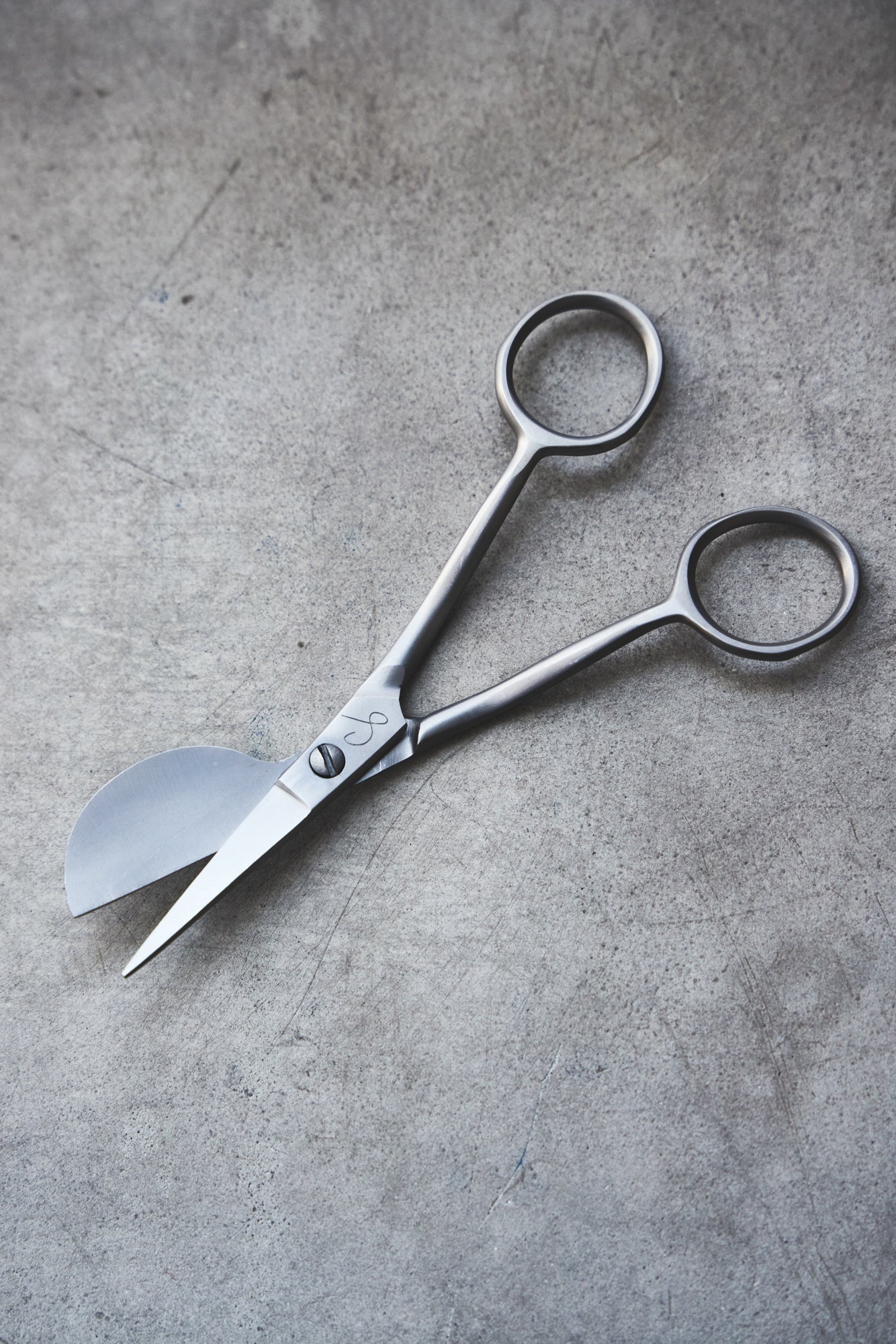 Duckbill Scissors