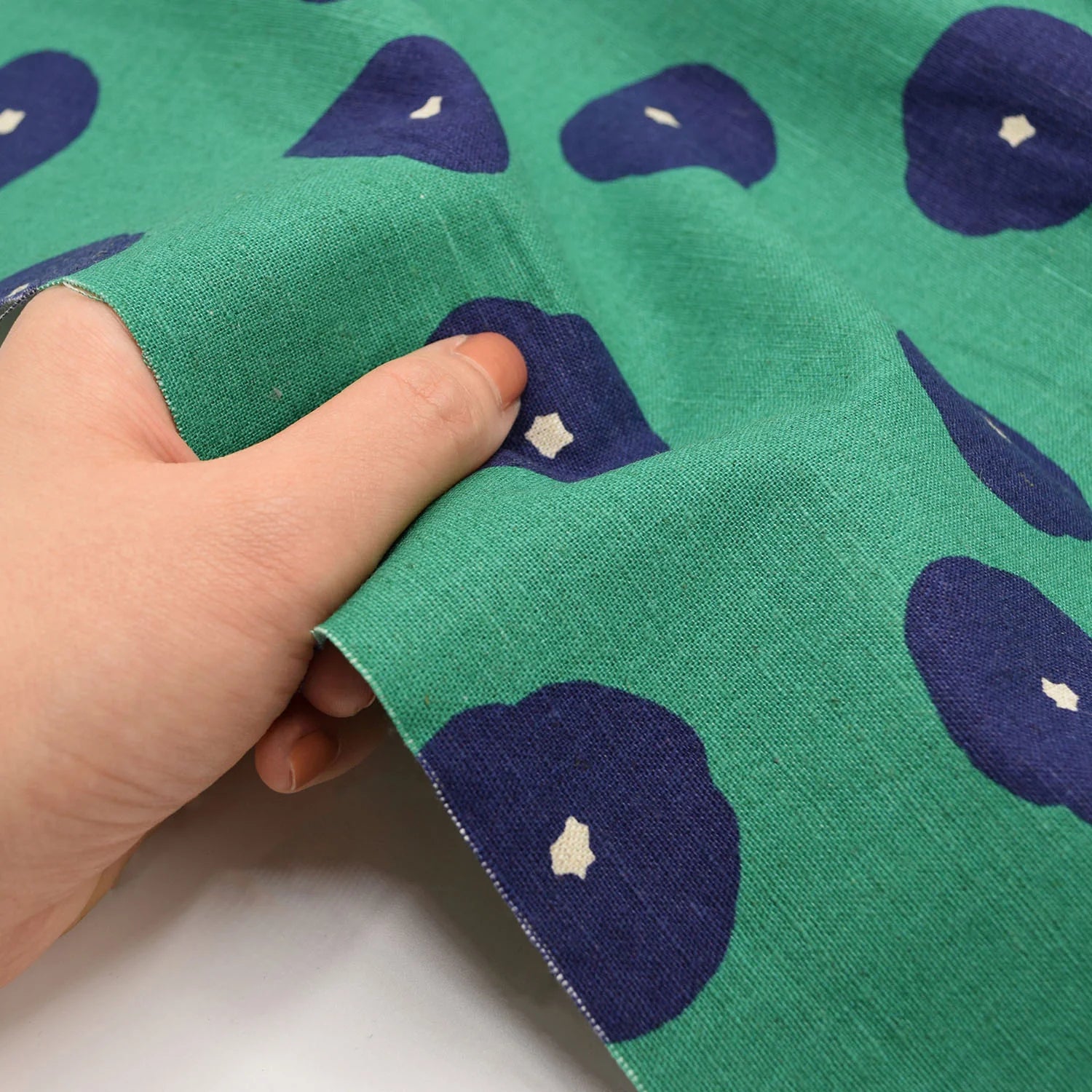 Echino Fluff - Cotton/Linen Canvas