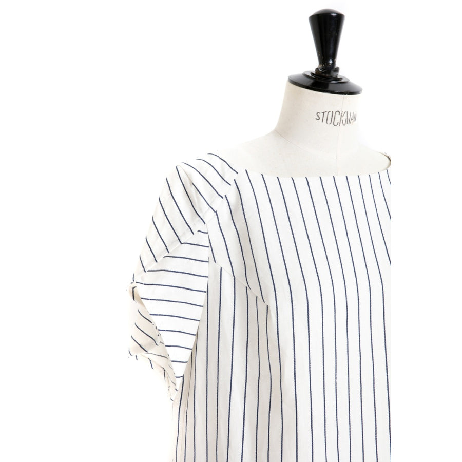 Le_9001 - Flared dress/top with tulip sleeves