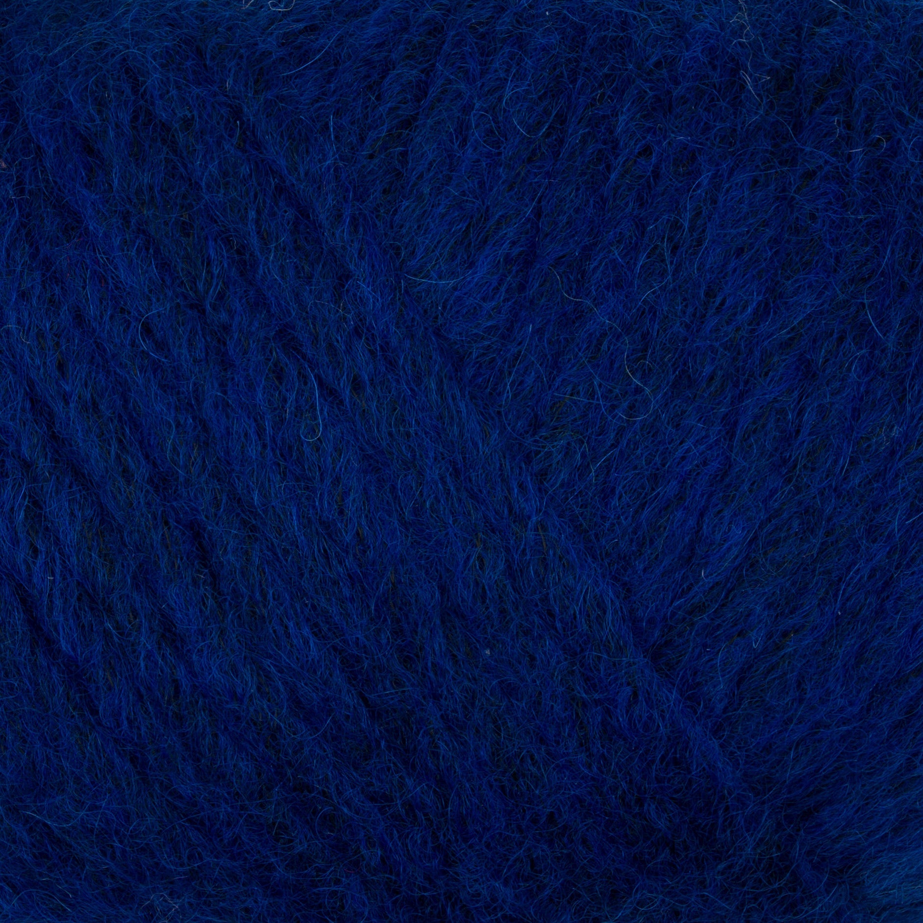Gepard Puno 744 Cobalt Blue close-up