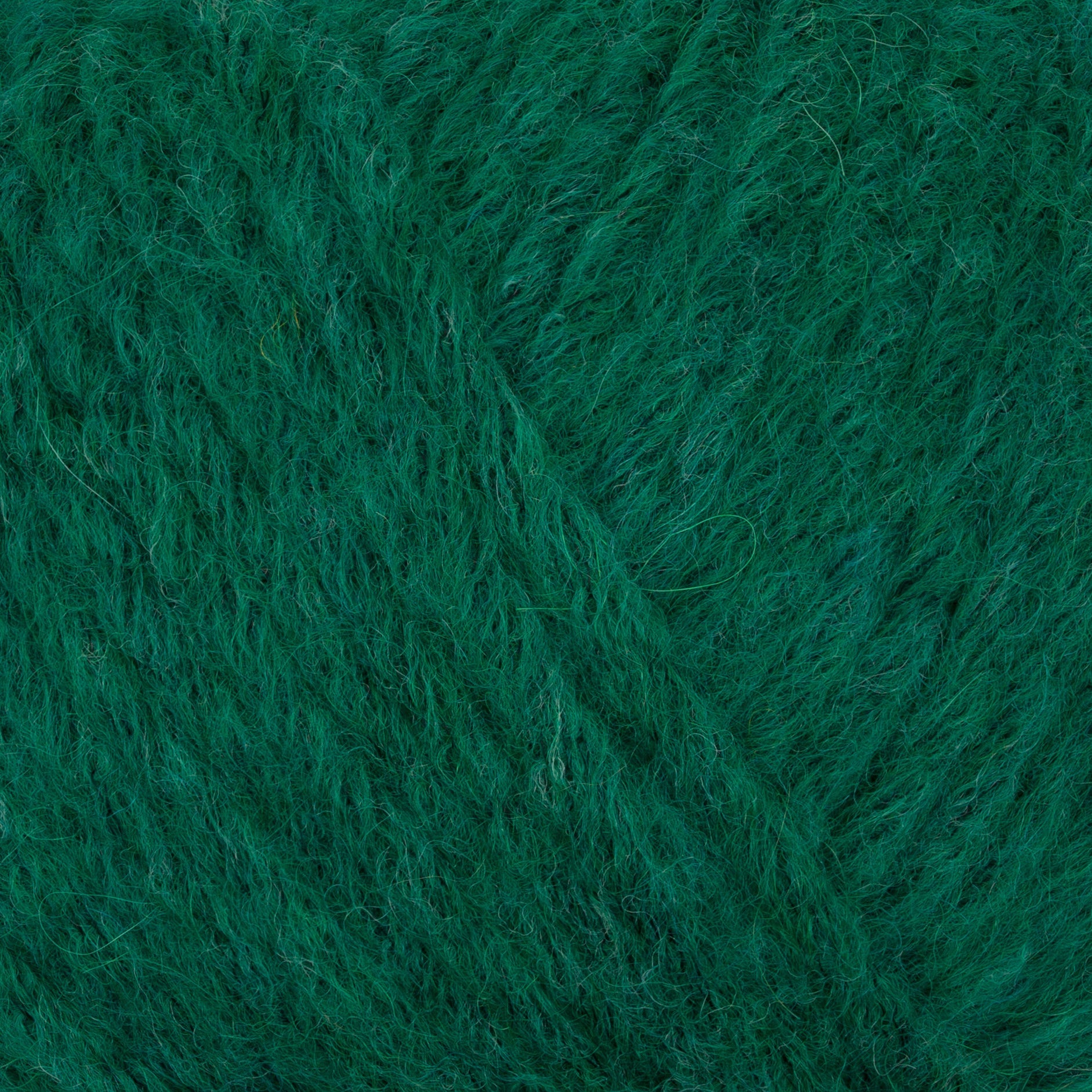 Gepard Puno 828 Emerald Green close-up