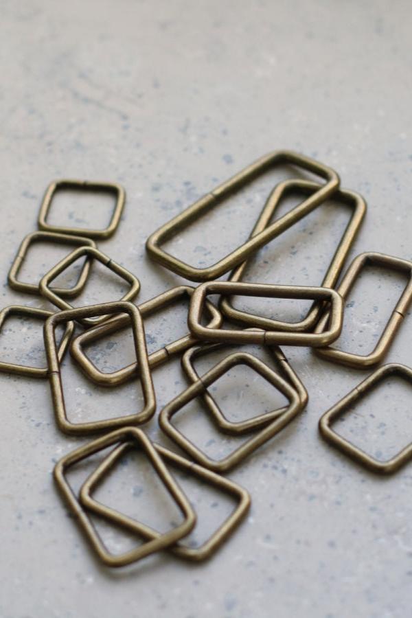 Square ring Antique