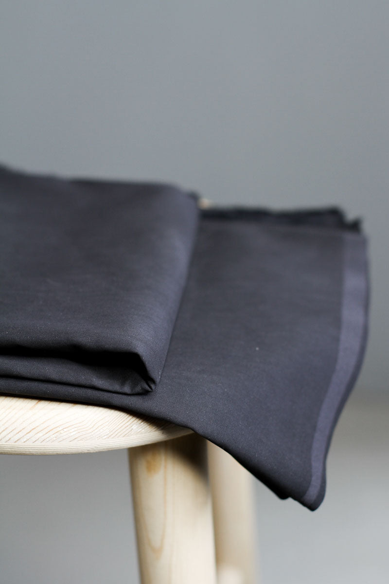 55x150 cm // Jordan Solid - Black