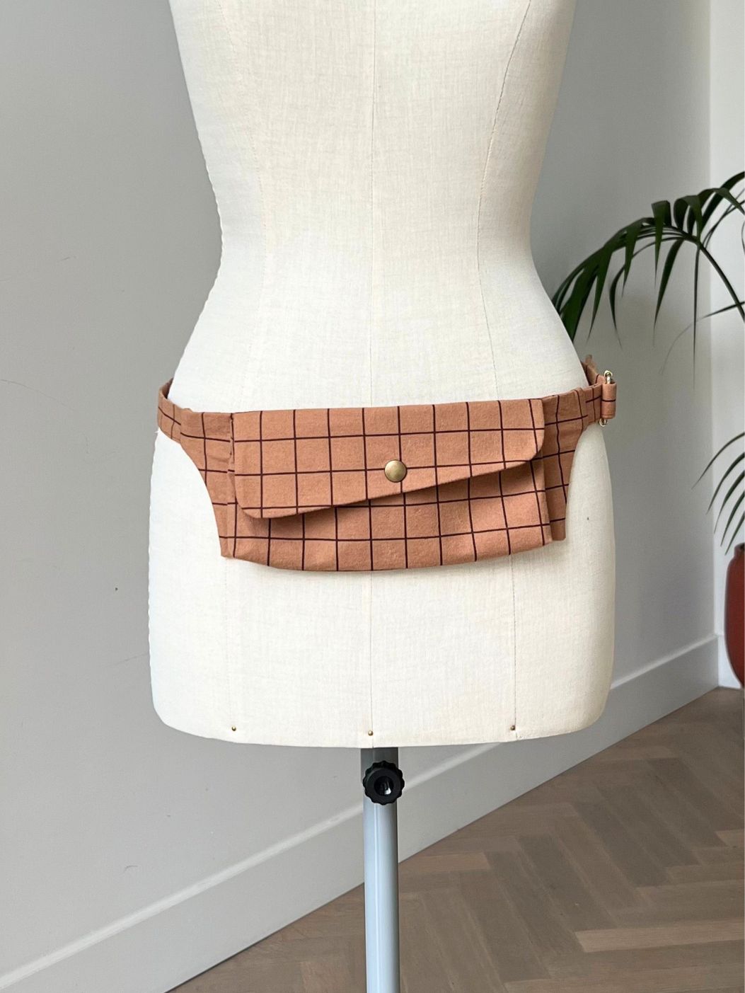 Filippa bag sewing pattern by Notches