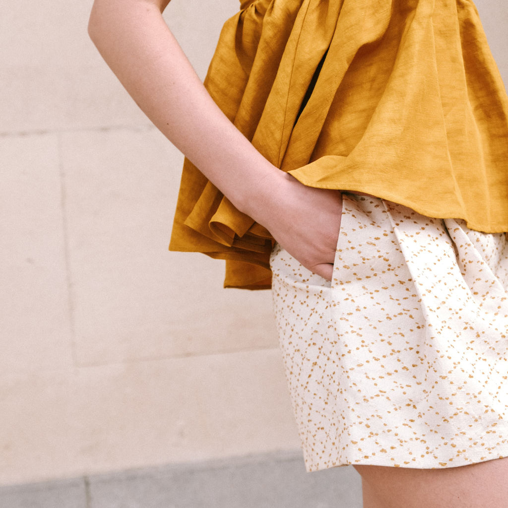 Paula trousers and shorts sewing pattern by Notches