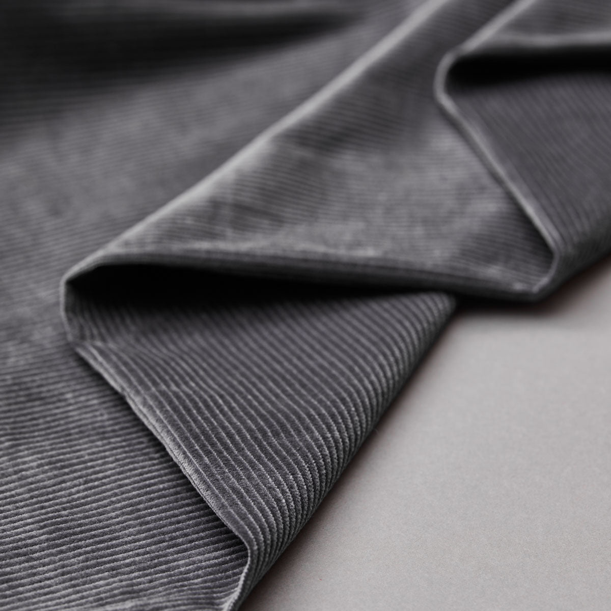 70x160 cm // Organic Kora Corduroy - Calm Grey