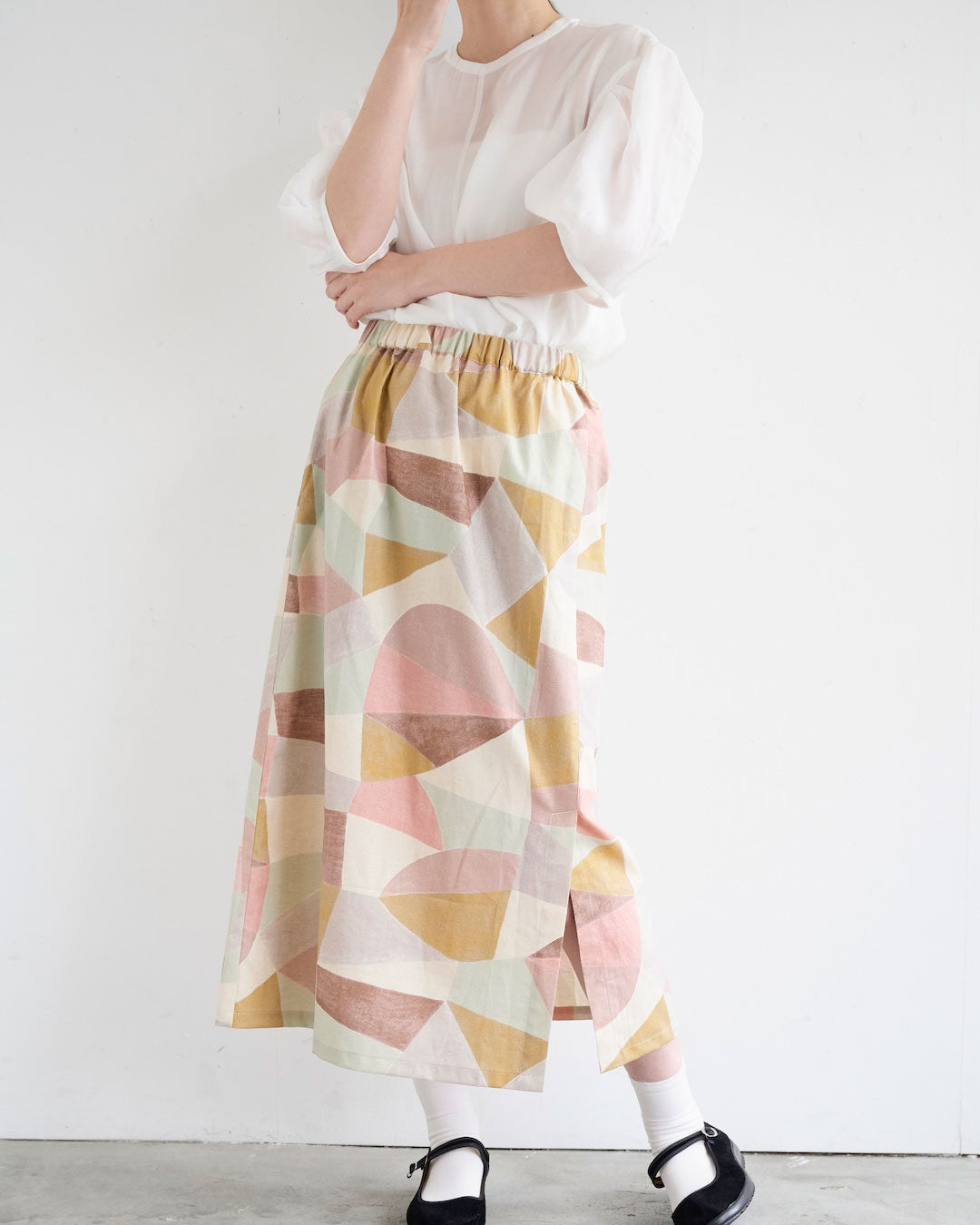 Pathway by Bookhou Shapes sewn into a skirt – official KOKKA styling image
