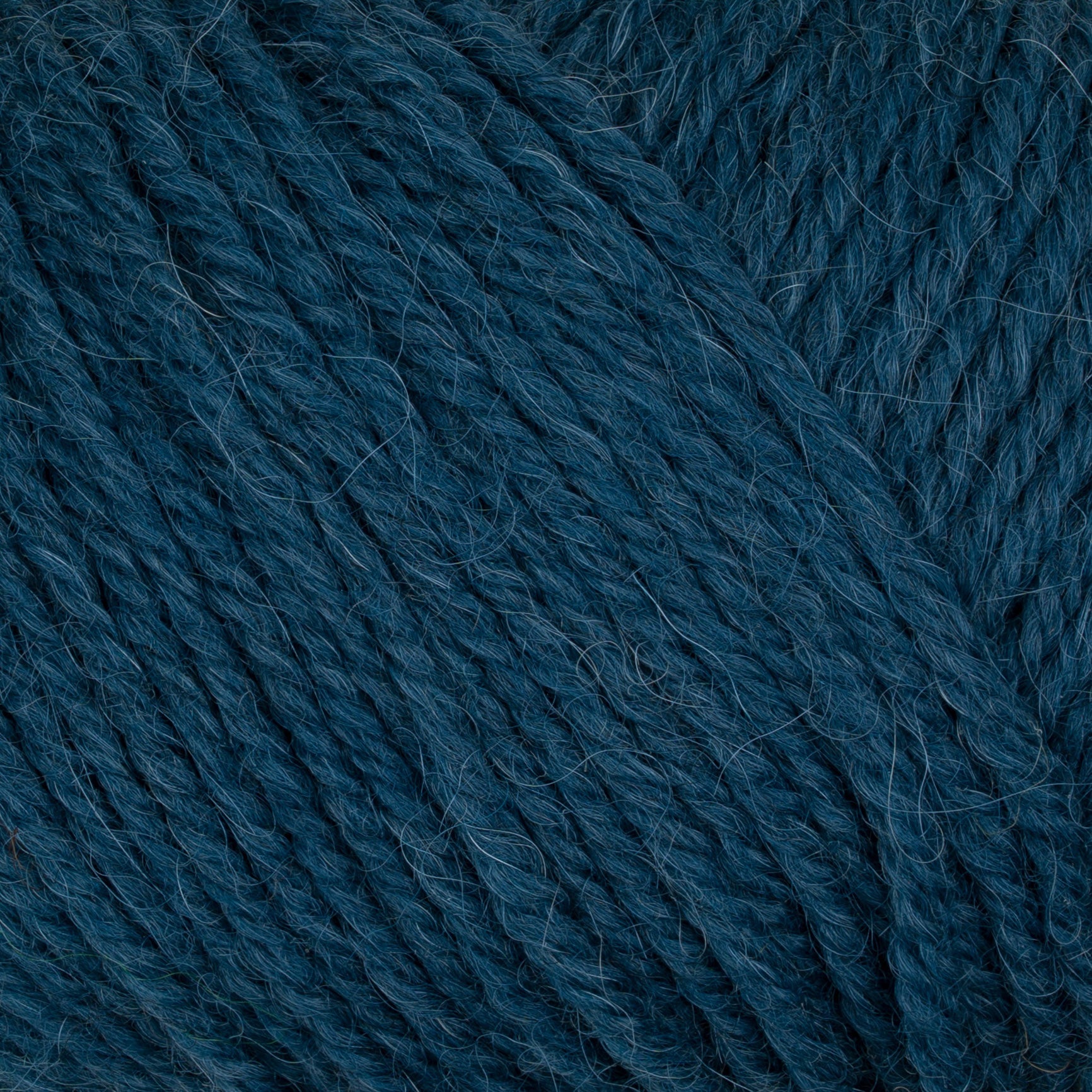 Gepard Pura Lana 748 dark teal close-up