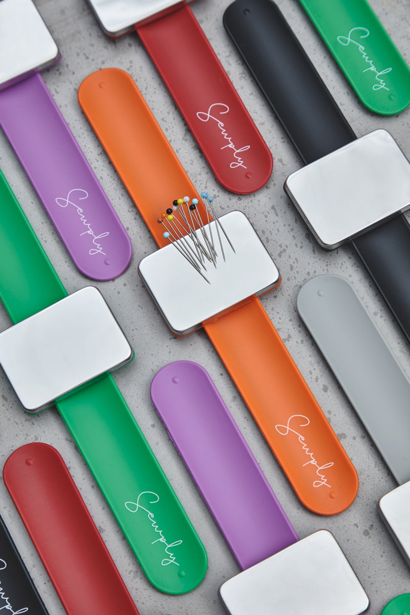 Magnetic Wrist Pin Holder