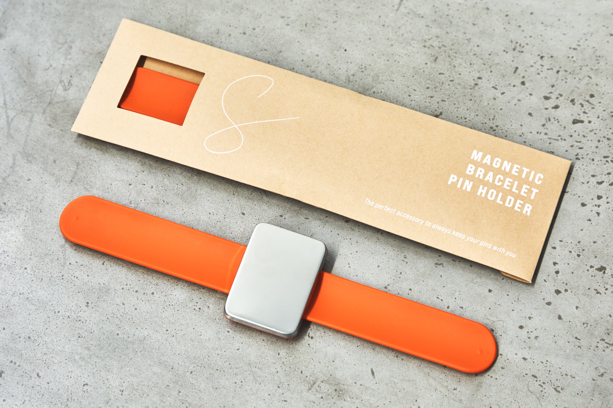 Magnetic Wrist Pin Holder