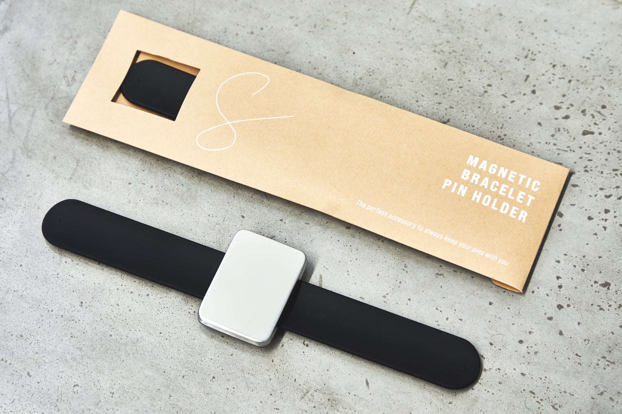 Magnetic Wrist Pin Holder
