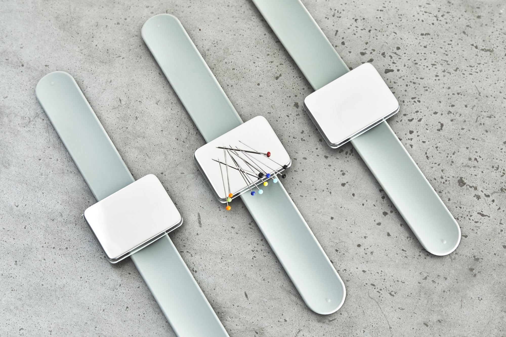 Magnetic Wrist Pin Holder