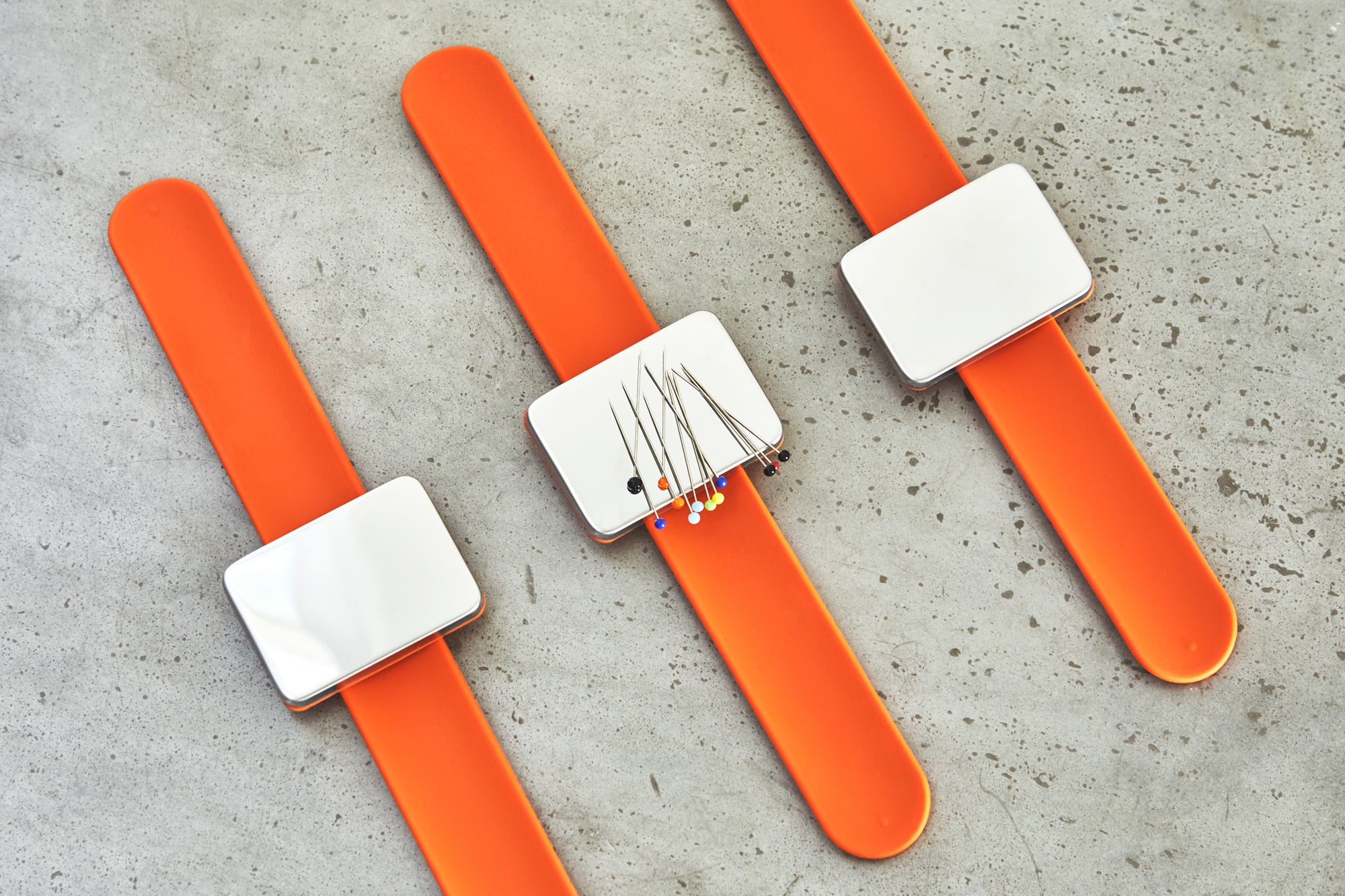 Magnetic Wrist Pin Holder