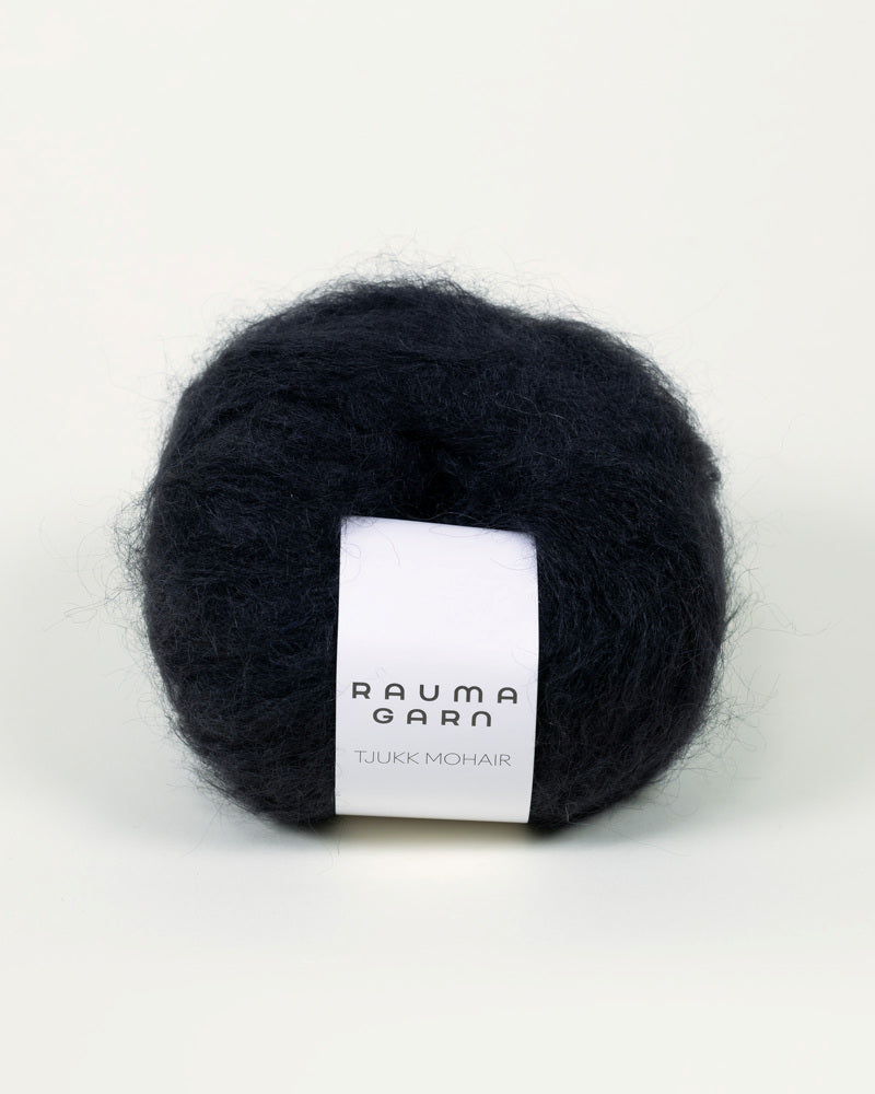 Rauma Tjukk Mohair 081 Sot yarn ball