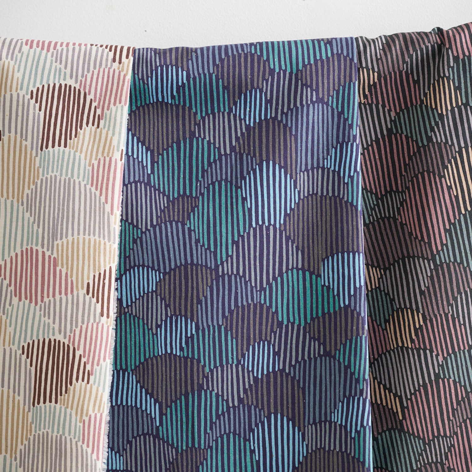 Bookhou Pathway Scallops - Cotton/Linen Sheeting