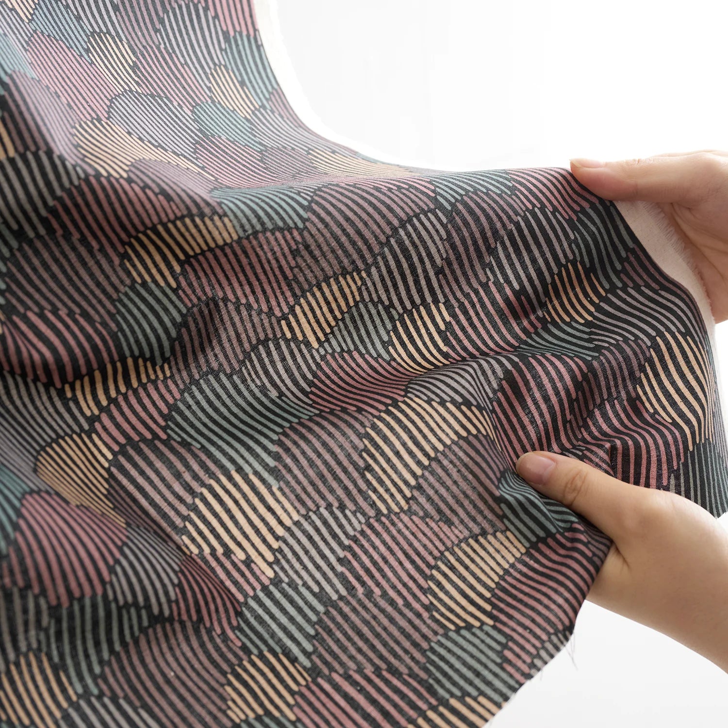 Bookhou Pathway Scallops - Cotton/Linen Sheeting
