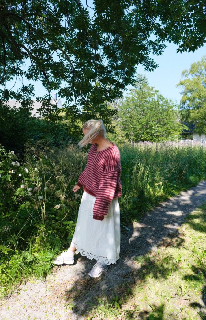 Vanilla V-neck sweater