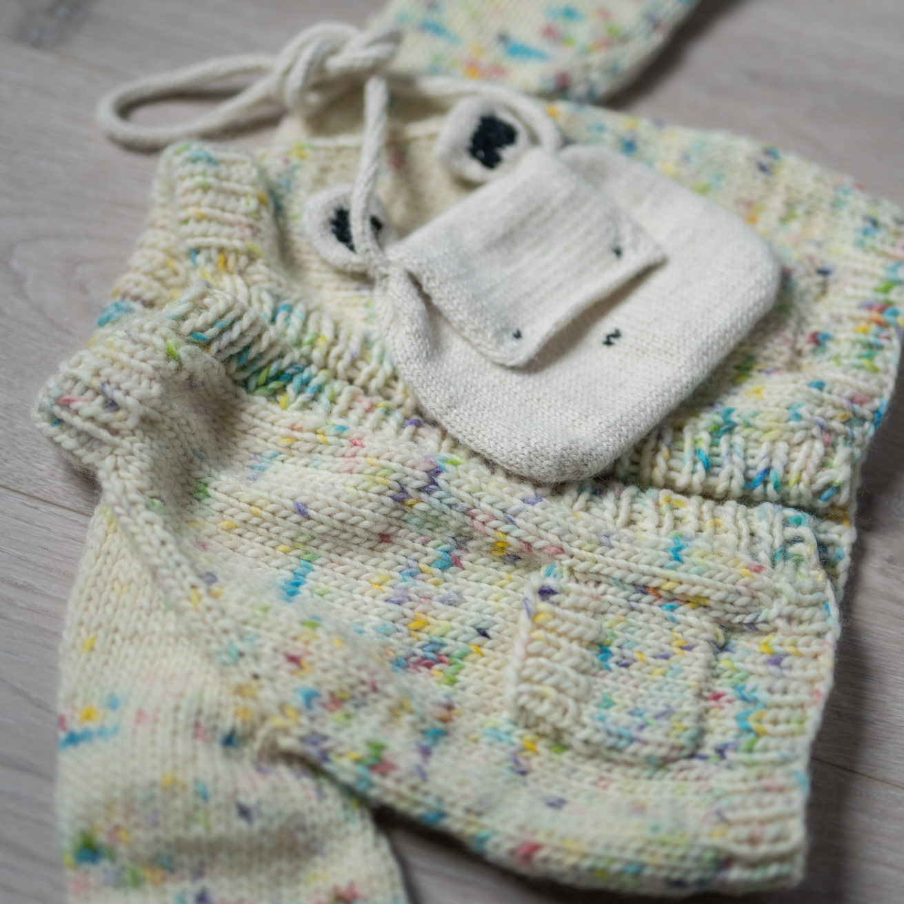 Little knitted bag