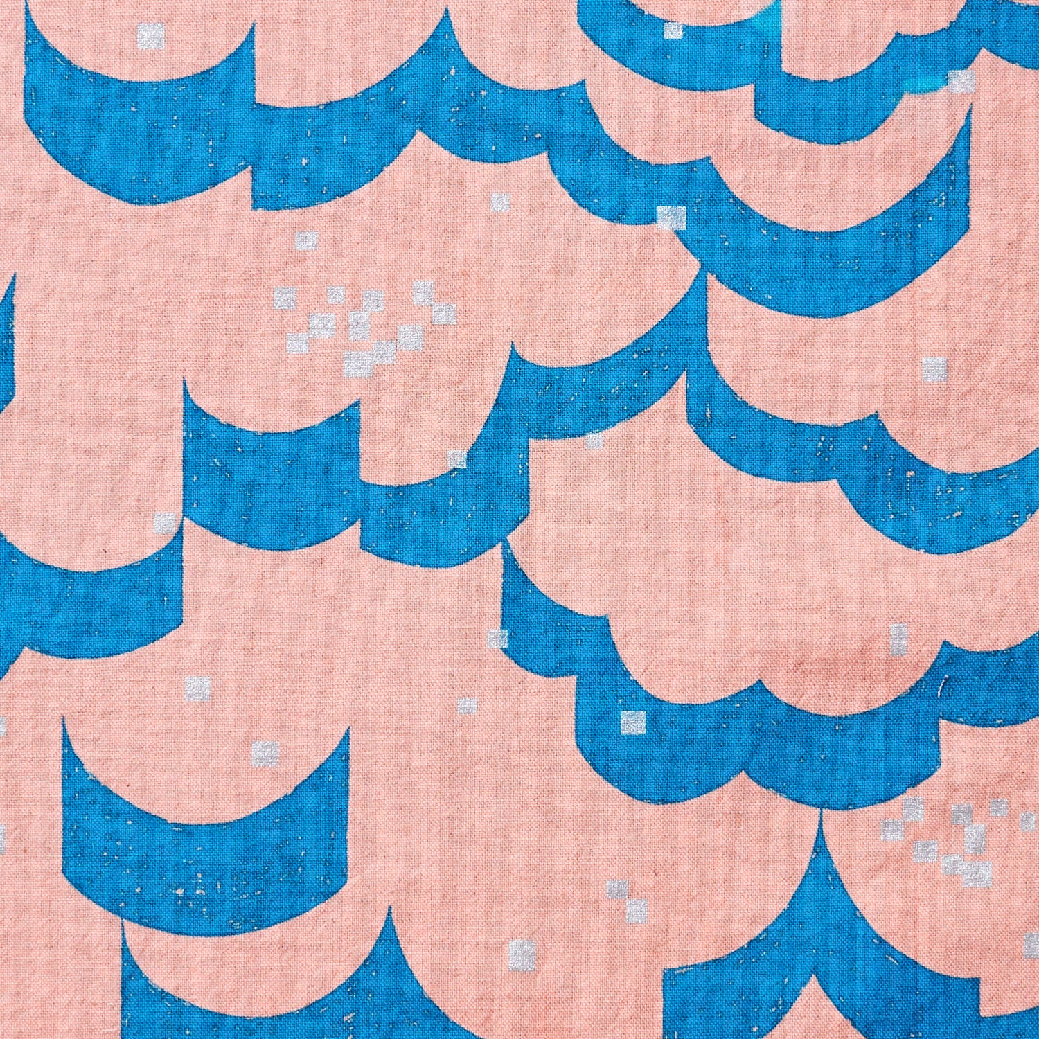 echino Float – Pink × Blue