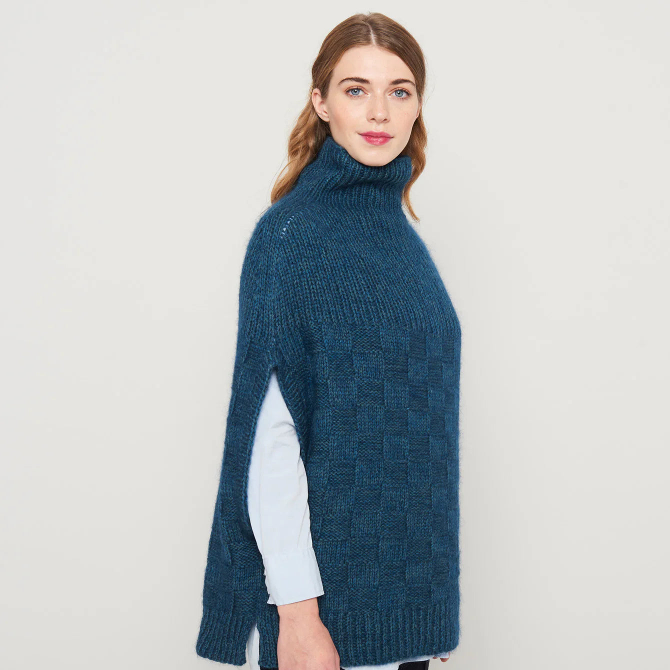 Aksø Knit Poncho