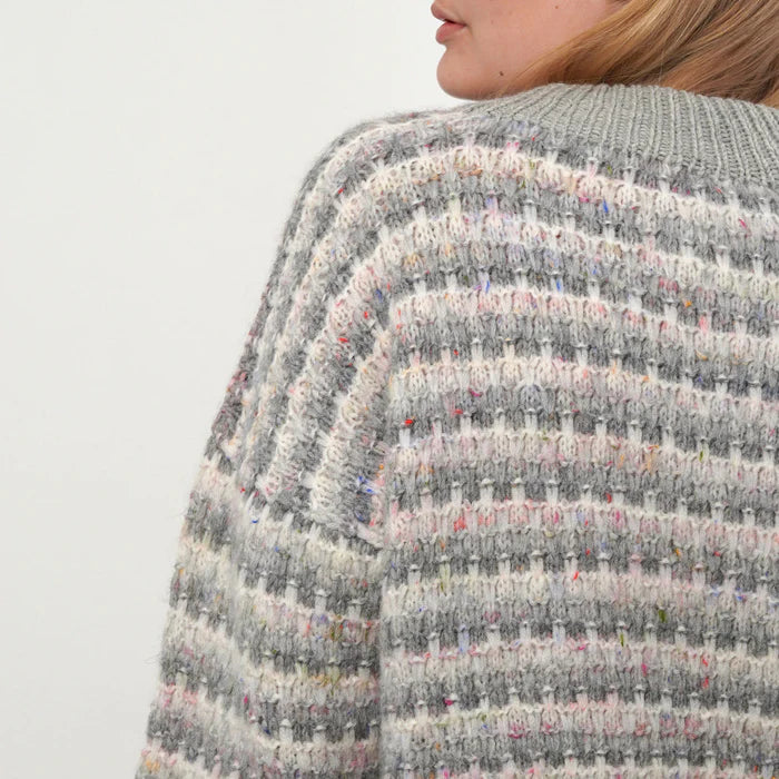 Hoftøya strik-sweater