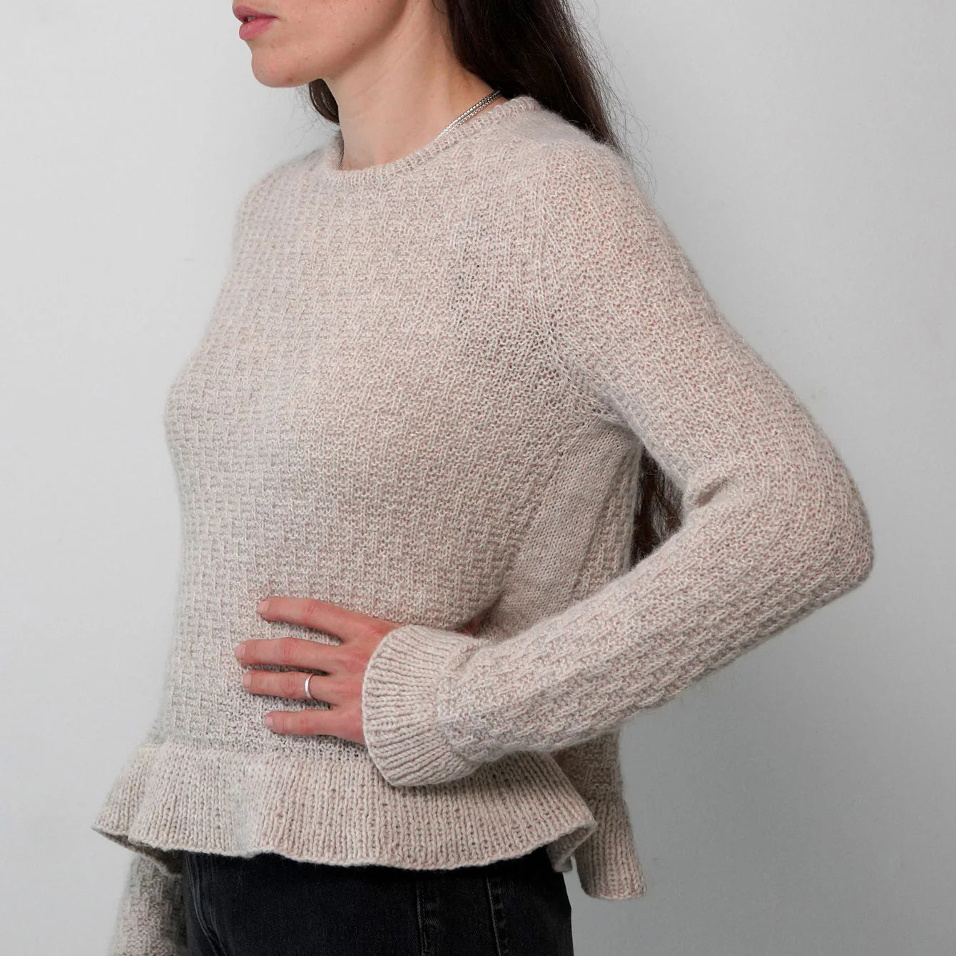 Streymoy Knit Pullover